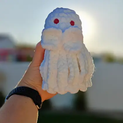 Ghost Lovey